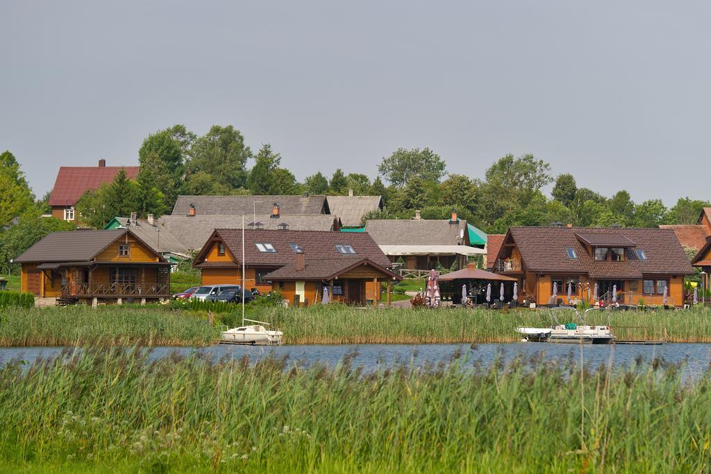 Viva Trakai Hotel Buitenkant foto